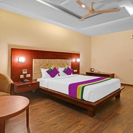 Treebo Premium Runway Suites, Marathahalli 班加罗尔 外观 照片