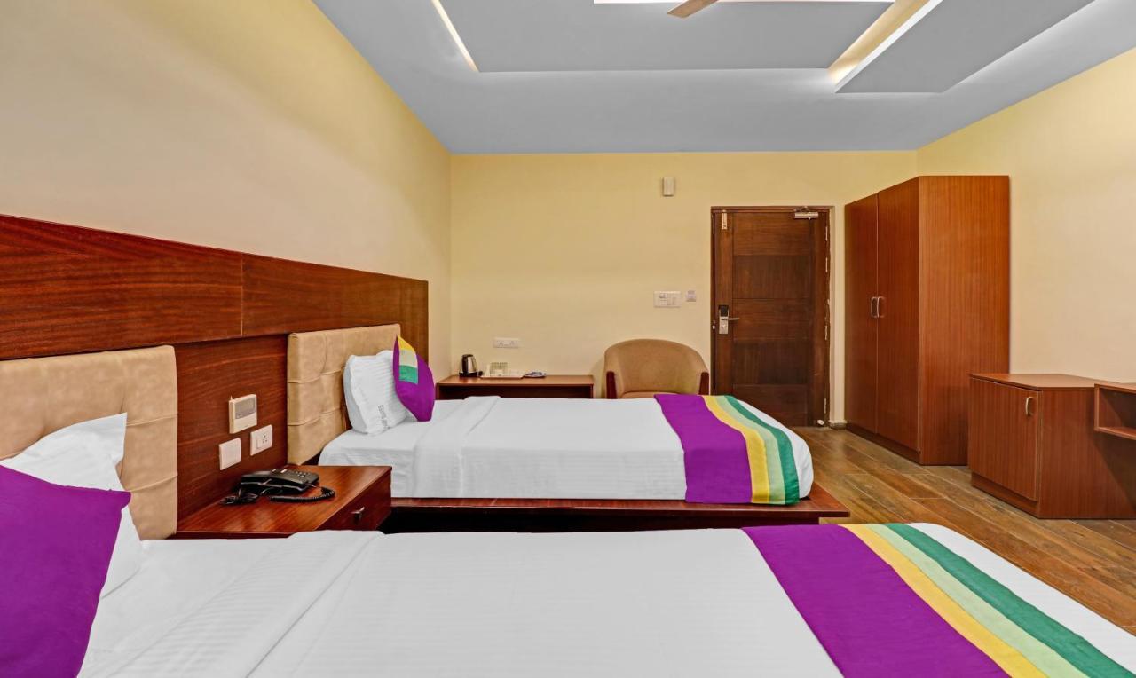 Treebo Premium Runway Suites, Marathahalli 班加罗尔 外观 照片